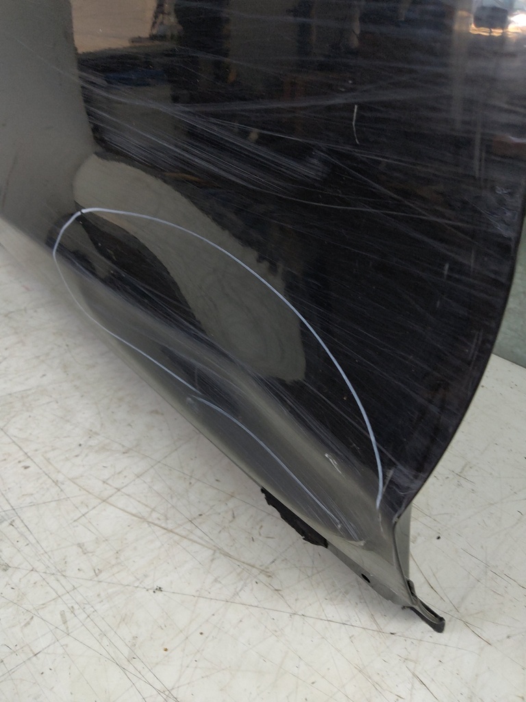 [MTD-530105] Puerta delantera izquierda para Land Rover Discovery Sport L550