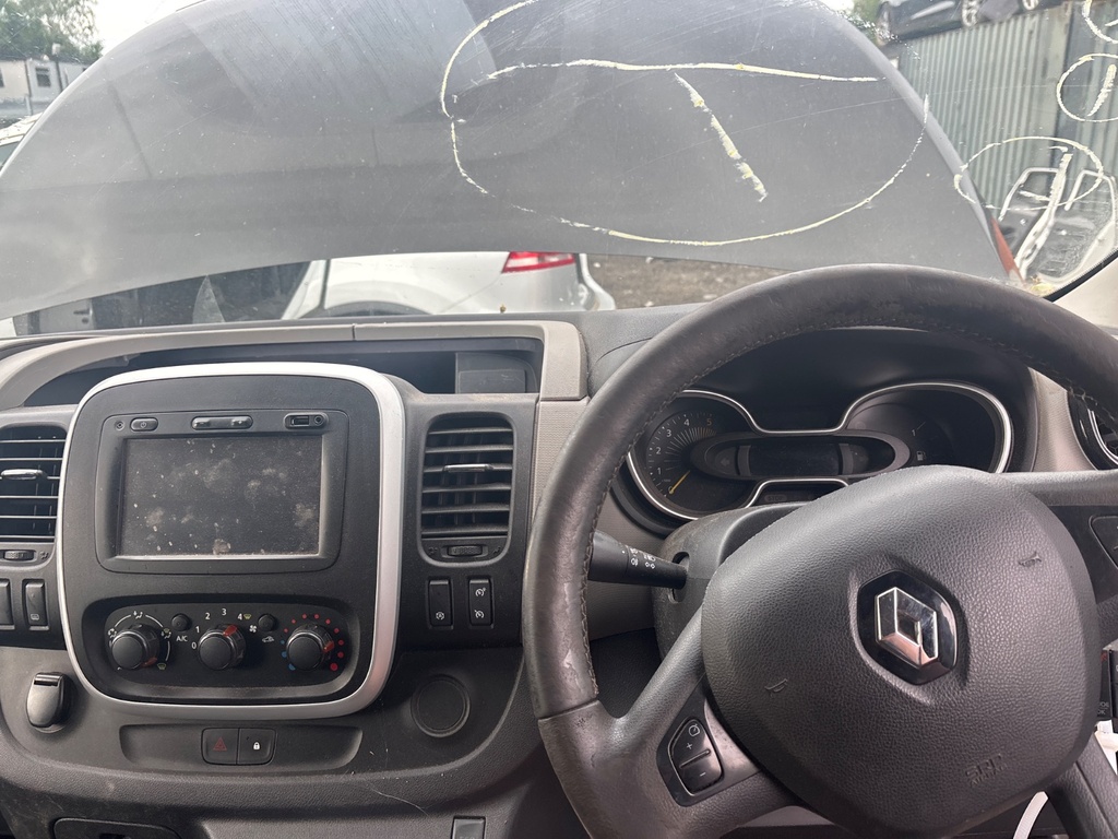 [EPE-116883] Salpicadero Renault Trafic 2015