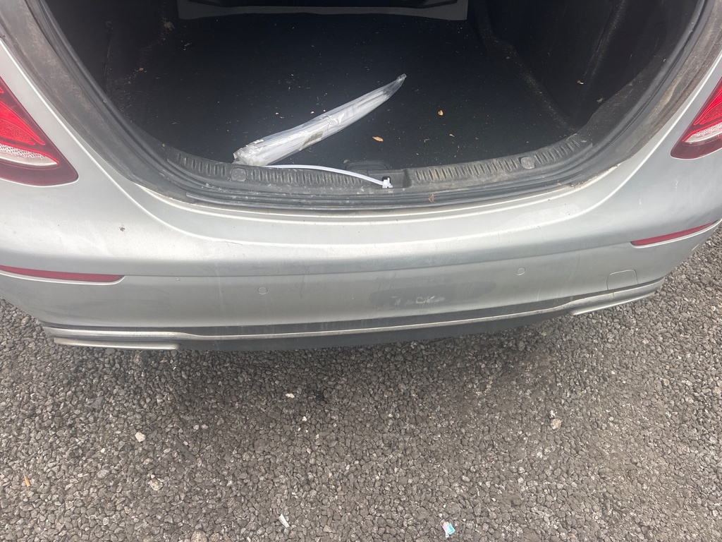[EPE-117018] Paragolpes trasero Mercedes-Benz E-Class
