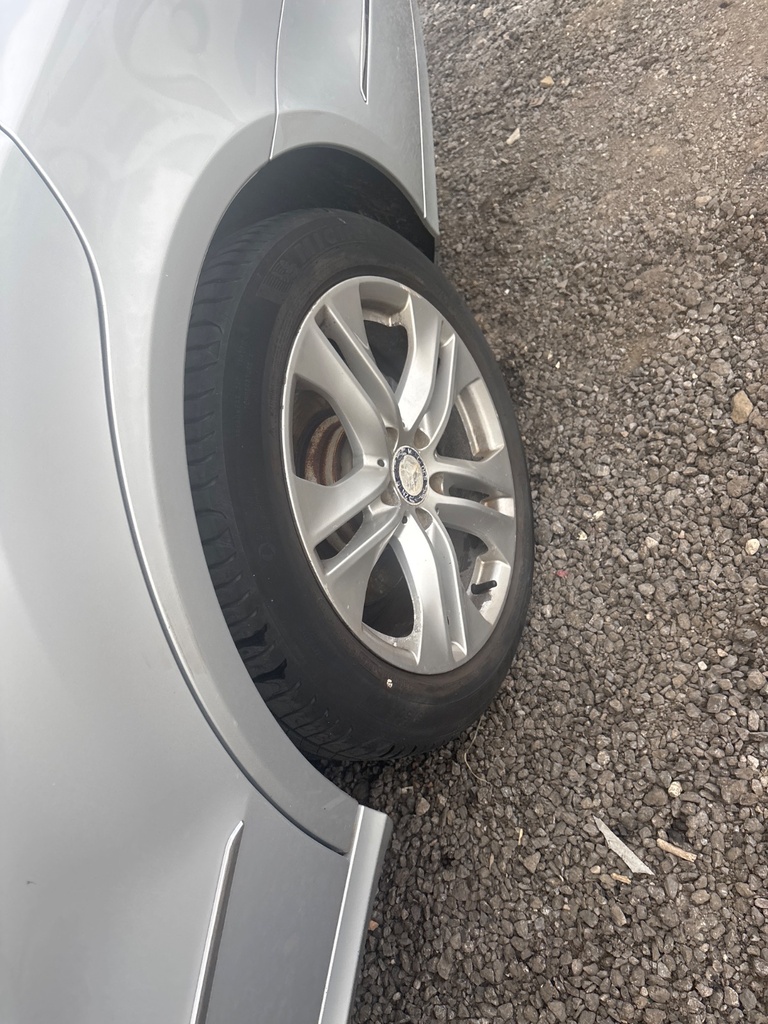 [EPE-115300] Kit de llantas de aleación Mercedes-Benz Clase E 2009