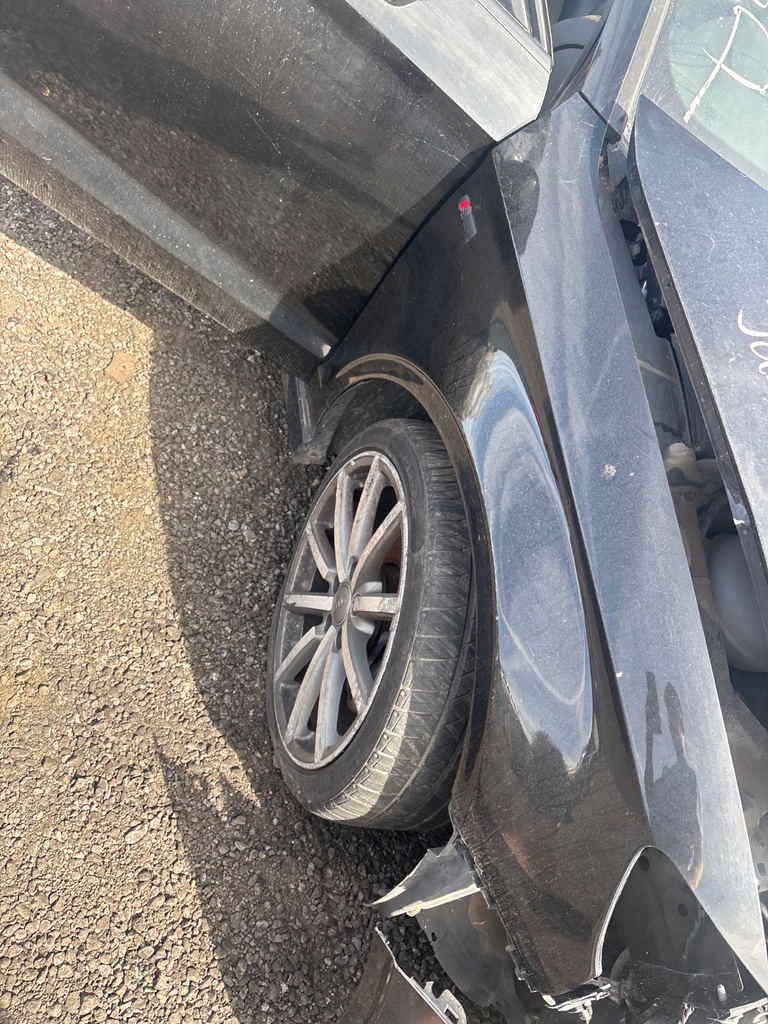 [EPE-120356] Aleta delantera derecha Audi A3 2018