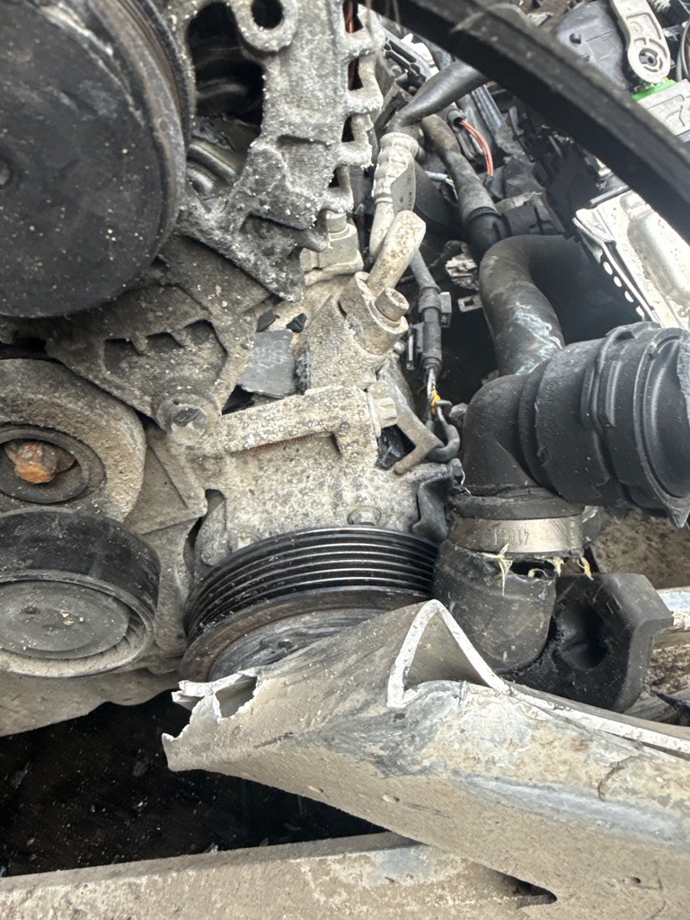 [EPE-116112] Compresor de aire acondicionado Mercedes Clase A W177