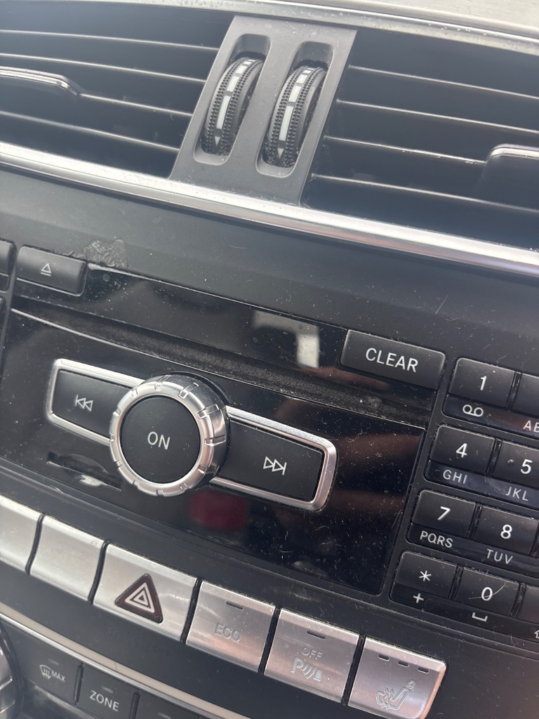 [EPE-116282] Autorradio reproductor CD Mercedes-Benz C-Class 2013