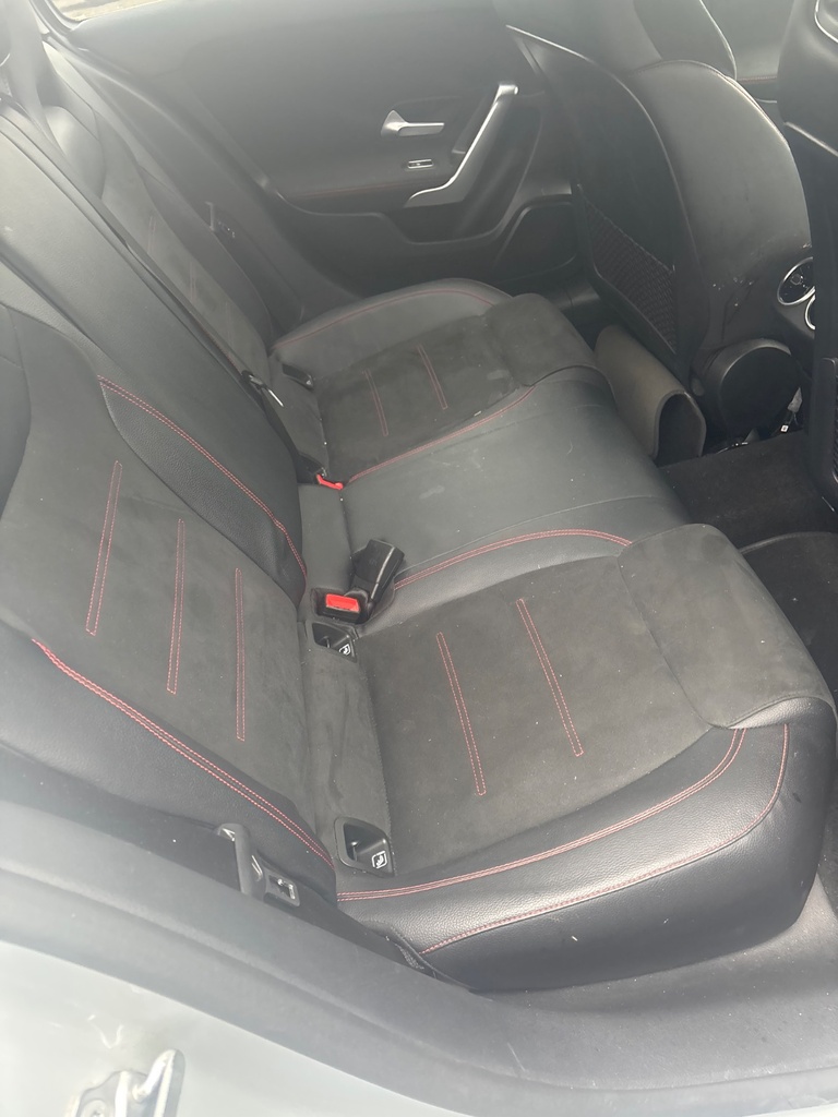 [EPE-116216] Conjunto de asiento trasero Mercedes-Benz Clase A W177