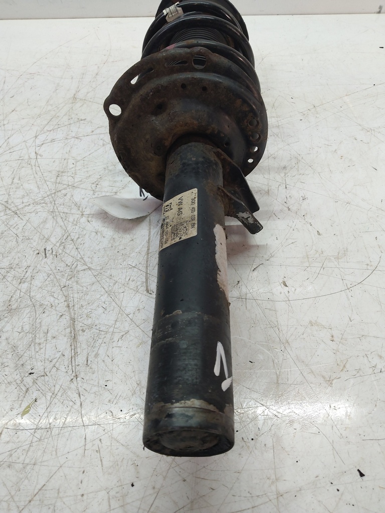 [MTD-513114] Amortiguador delantero derecho VW Passat B8 3G2 2.0 TDI CRLB CRL 3Q0413031BN
