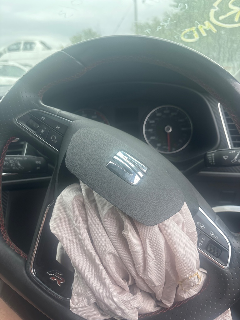 [EPE-118427] Volante Seat Leon 5F1