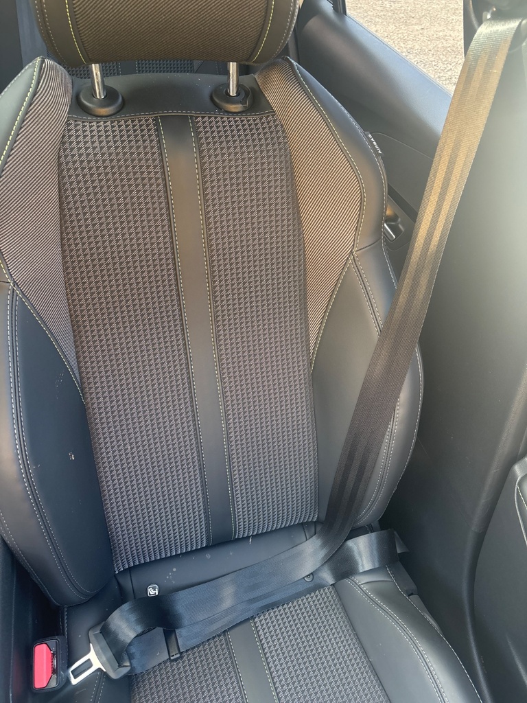 [EPE-118668] Asiento delantero izquierdo Peugeot 208 II