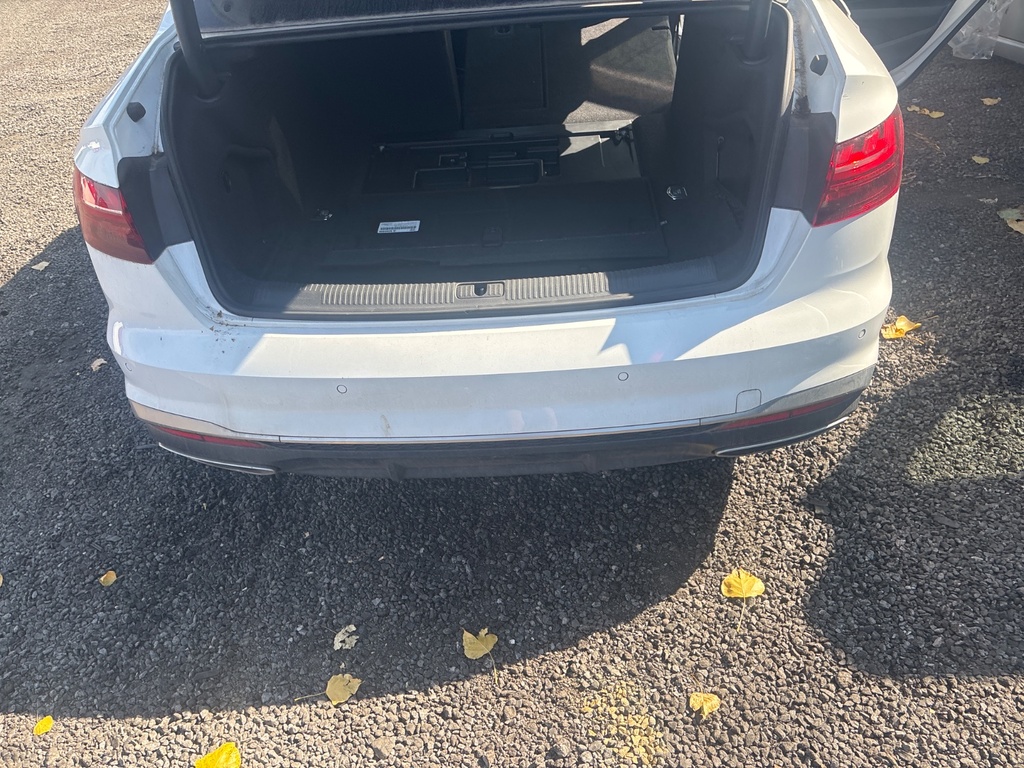 [EPE-121067] Paragolpes trasero Audi A4 2021