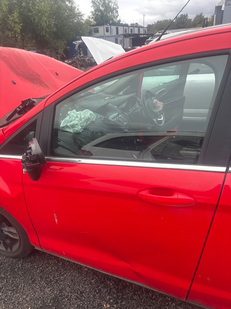 [EPE-122265] Puerta delantera izquierda Ford B-Max
