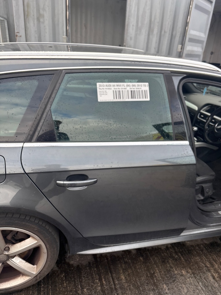 [EPE-123534] Puerta trasera derecha Audi A4 (2008-2012)