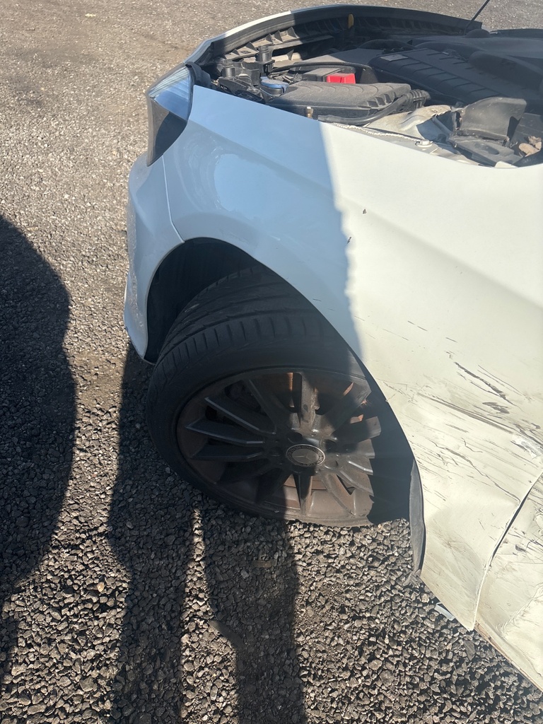 [EPE-120910] Llanta de aleación Mercedes Clase A 2015
