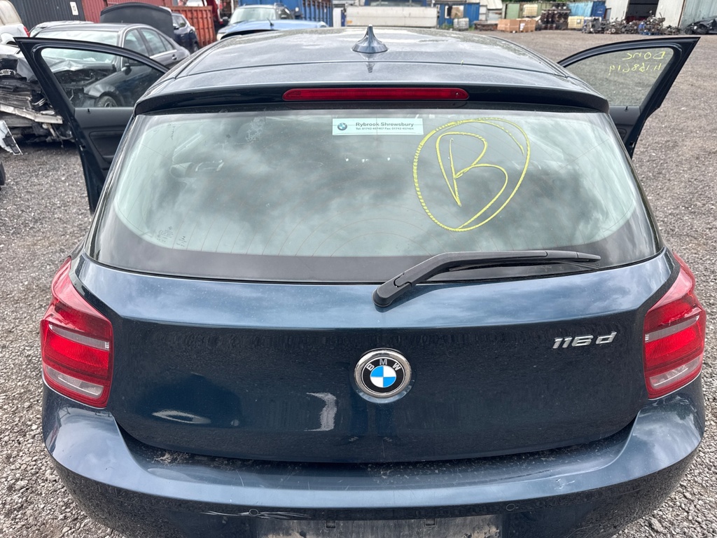 [EPE-103608] Portón trasero BMW Serie 1