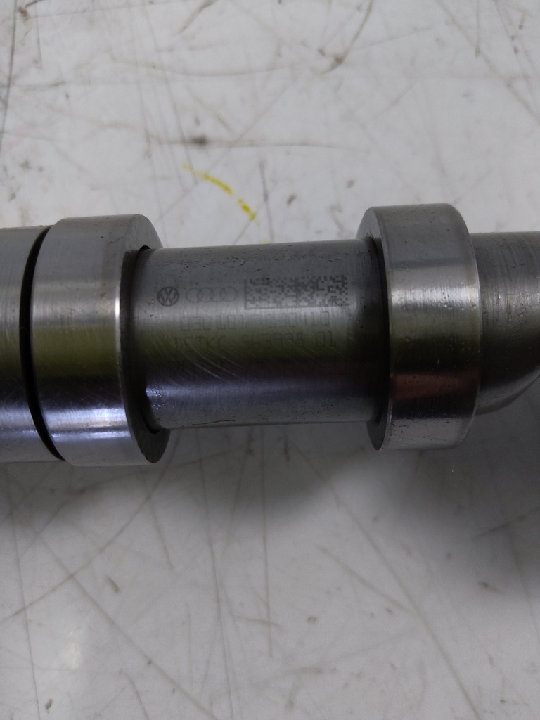 [MTD-513852] Árbol de levas para Audi A3 1.6 TDI (CAYC, CAY) - OE 03L101