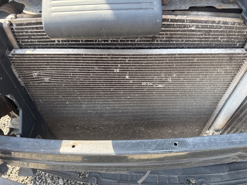 [EPE-105126] Condensador de aire acondicionado Kia Carens IV