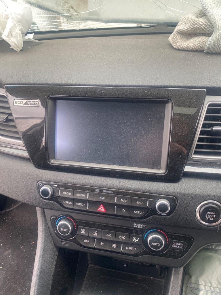 [EPE-108350] Pantalla multifunción Kia Niro