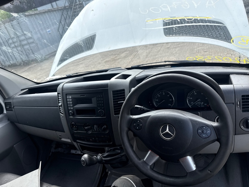 [EPE-109363] Salpicadero Mercedes-Benz Sprinter