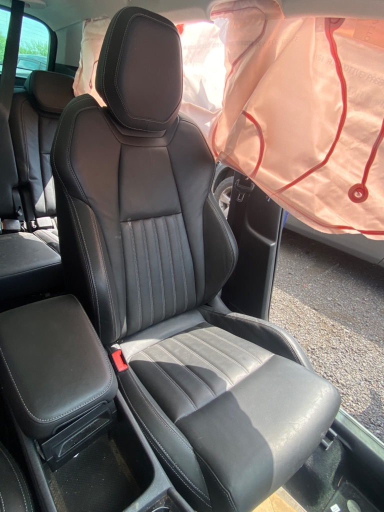 [EPE-110667] Asiento delantero izquierdo Skoda Karoq NU7