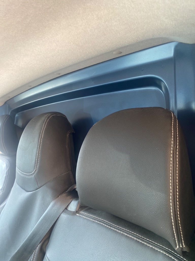 [EPE-110971] Tabique delantero Renault Trafic 2.0 DCI