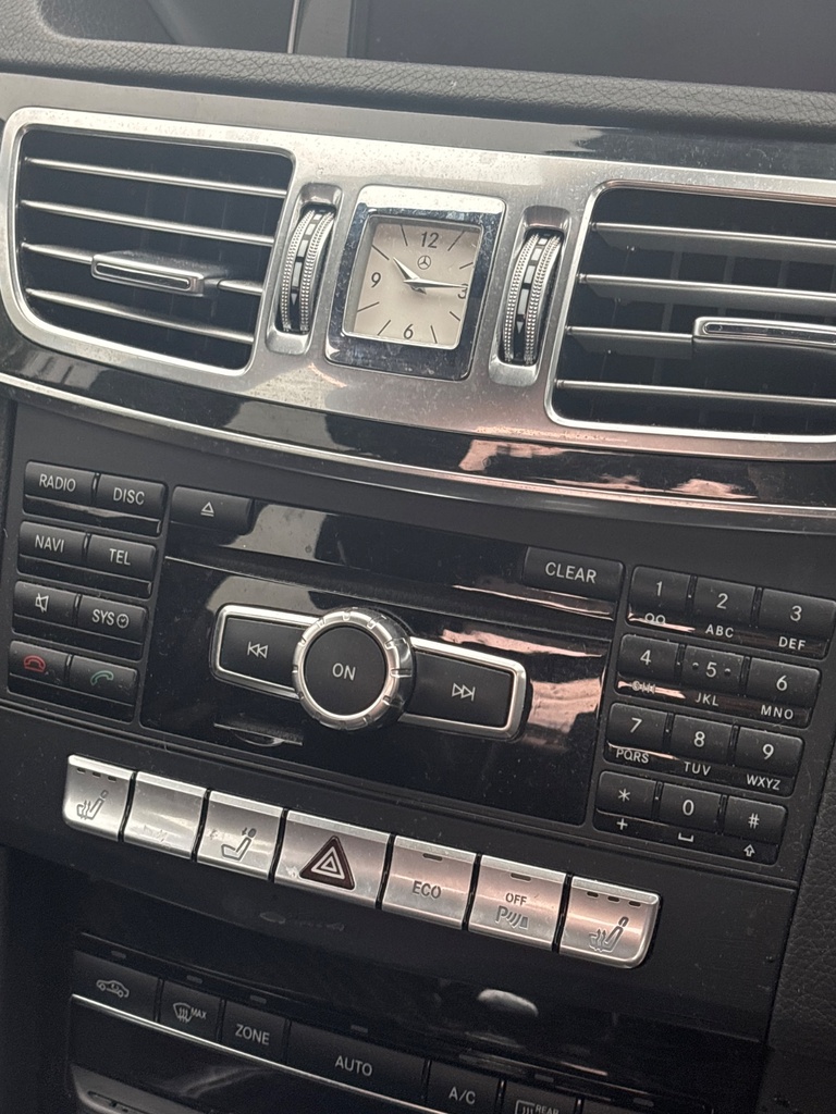 [EPE-115799] Autorradio reproductor CD Mercedes-Benz E-Class E 350 BlueTEC