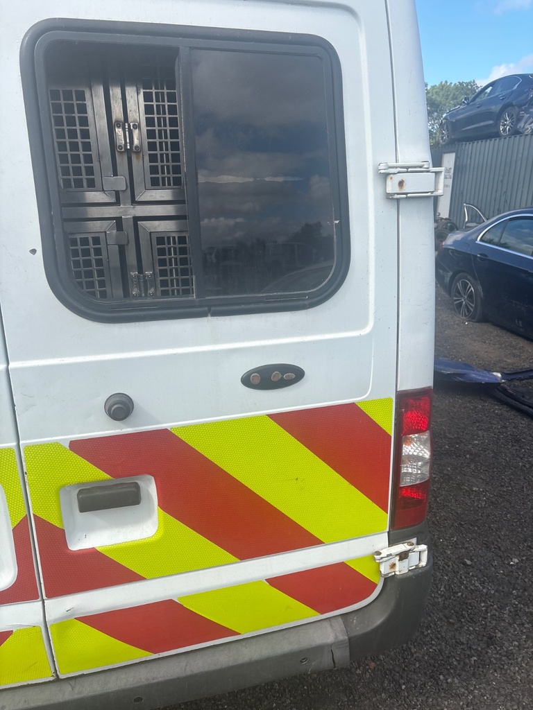 [EPE-119223] Puerta trasera derecha Ford Transit 2013