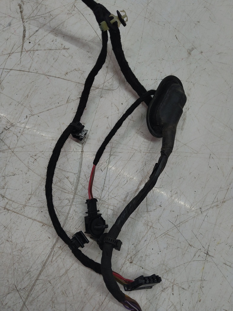 [MTD-514223] Cableado de puerta delantera derecha VW Passat B7 2.0 TDI CFFB CFF 3AC971120AP