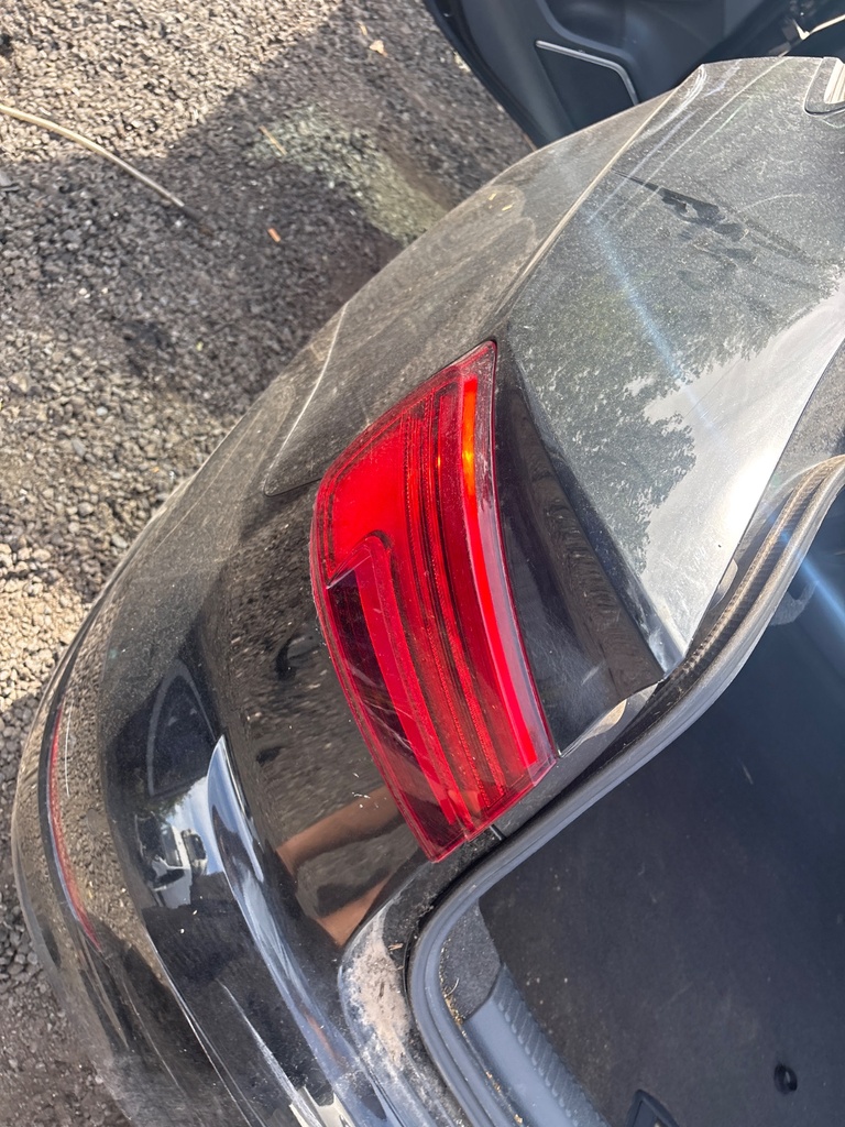 [EPE-120400] Piloto trasero izquierdo Audi A3 2018