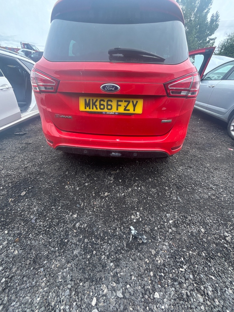 [EPE-122258] Paragolpes trasero Ford B-Max 2016