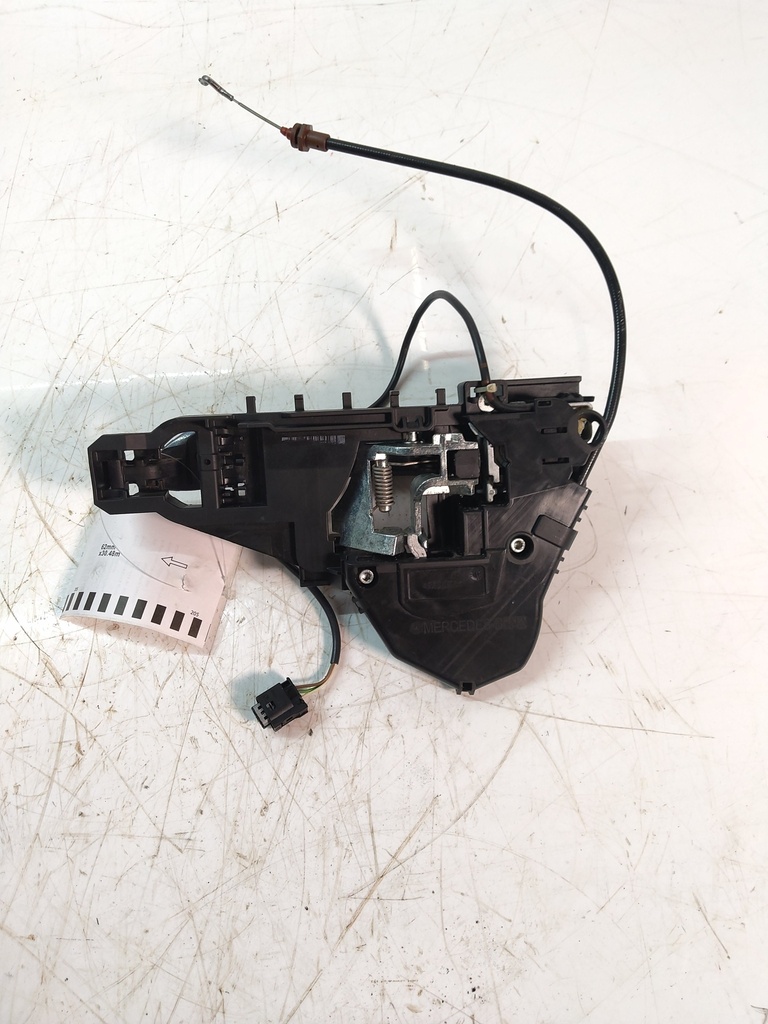 [MTD-515568] Manija de la puerta delantera derecha Mercedes Clase M ML 300 OM642 A1647660201