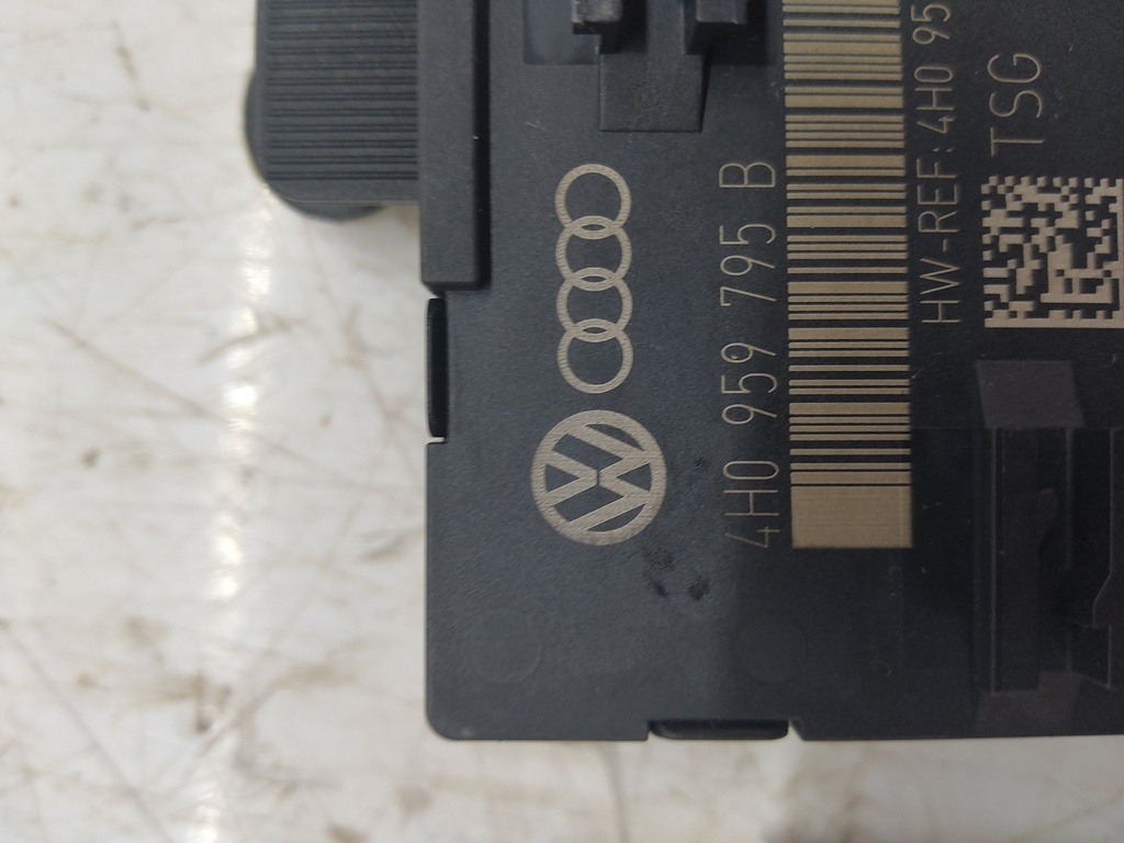 [MTD-515737] Unidad de control VW Touareg 3.0 V6 TDI CRCA CRC 2011-2018