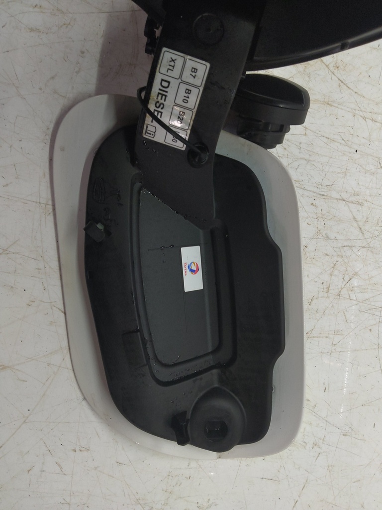 [MTD-515895] Tapón del depósito de combustible Peugeot 308 SW III 1.5 BlueHDi DV5RC 2023