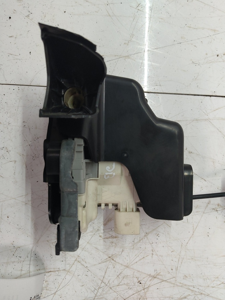 [MTD-516899] Cerradura de puerta de bloqueo Audi A3 S3 8VS 2.0 CJXC CJX 8X2837016B