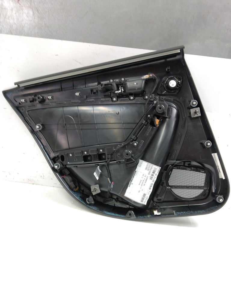 [MTD-521471] Embellecedor de puerta AUDI A4 B8 S4 8K5 3.0 CGWC CGW 8T8867306