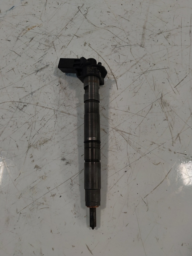 [MTD-522303] Inyector Audi A4 B8 2011 CAGA CAG 2.0 TDI 03L130277