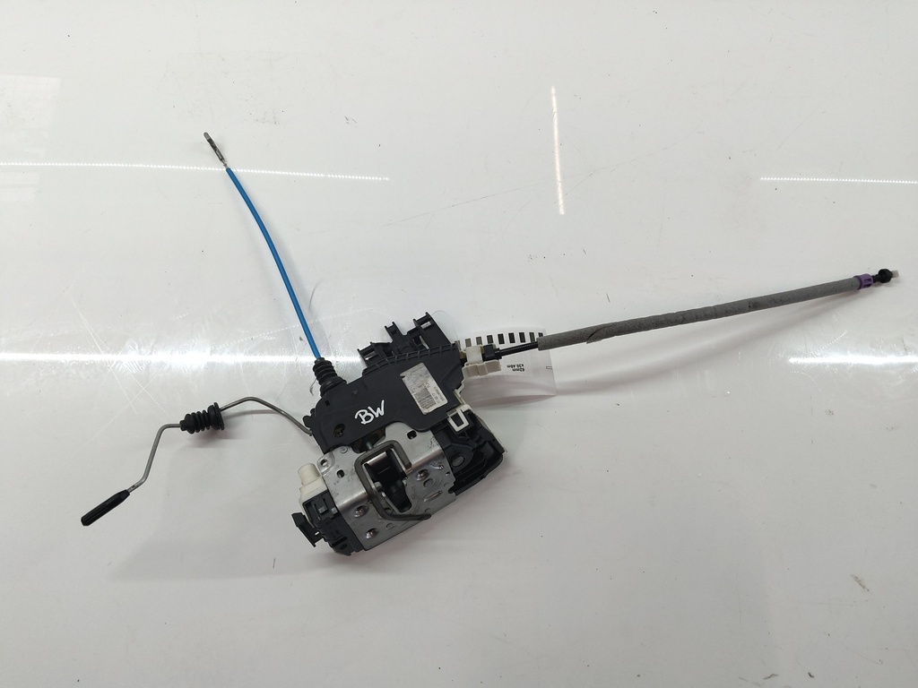 [MTD-530939] Cerradura de puerta Mercedes Clase A W176 2017 M270.910