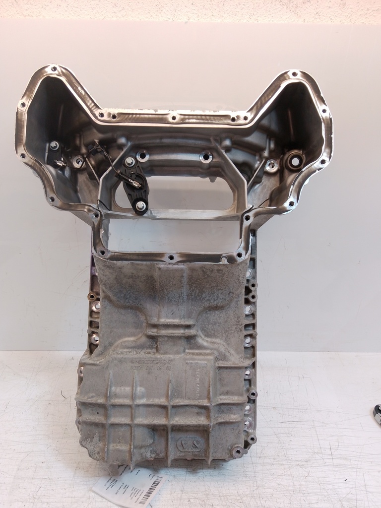 [MTD-531901] Parte superior del cárter de aceite Mercedes Clase E 2006 M272.964