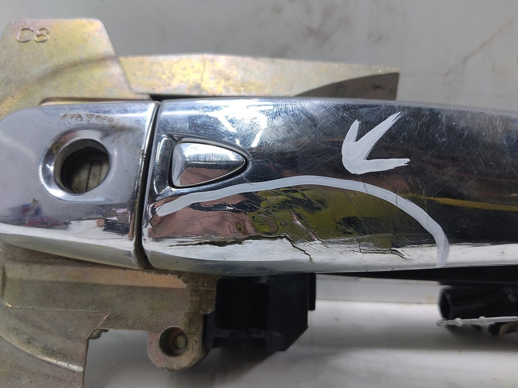 [MTD-534722] Manilla de puerta Nissan Navara NP300 2018 YS23DDTT