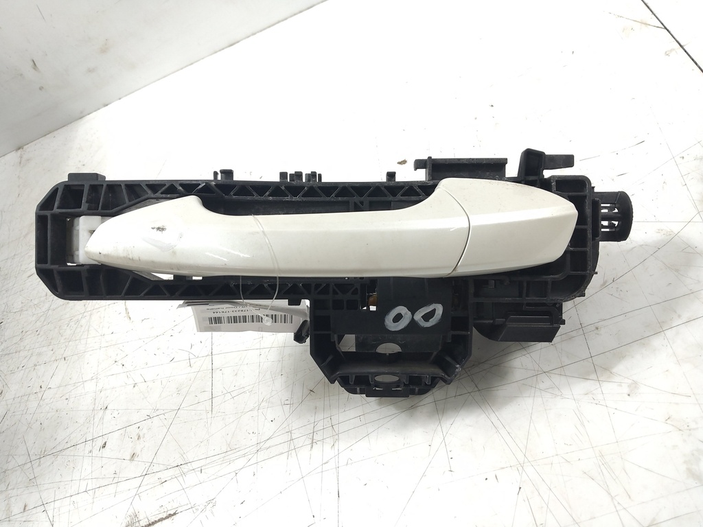 [MTD-534903] Manilla de puerta Mercedes-Benz Clase M 2012 OM642.826 BlueTEC 4-matic A2047602134