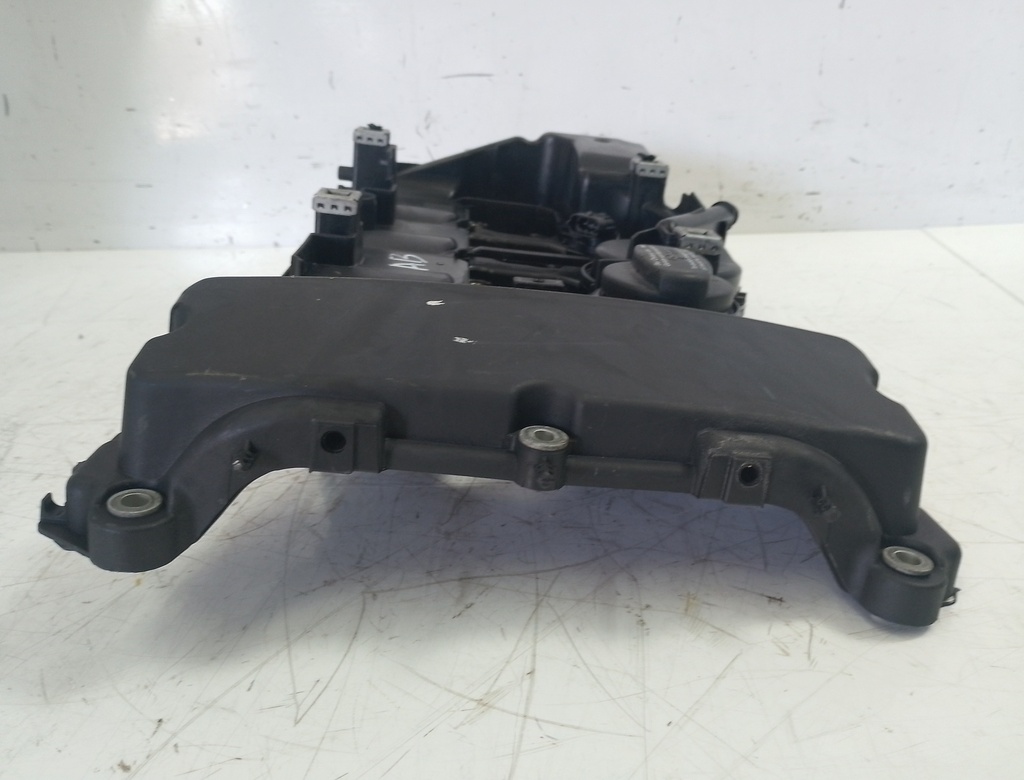 [MTD-512542] Tapa de balancines Mercedes SLK R171 1.8 M271.944 271.944 A2710101030