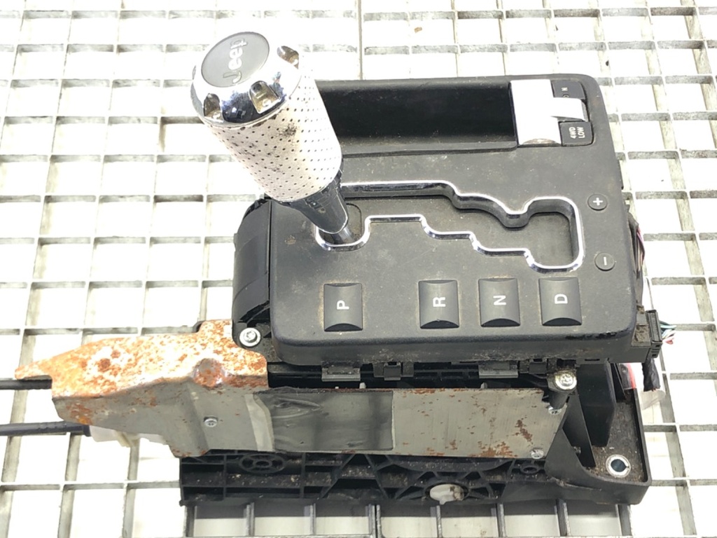[STARK-572487] Palanca de cambios Jeep Grand Cherokee III (WH, WK) 3.0 CRD 4x4 2006-2010
