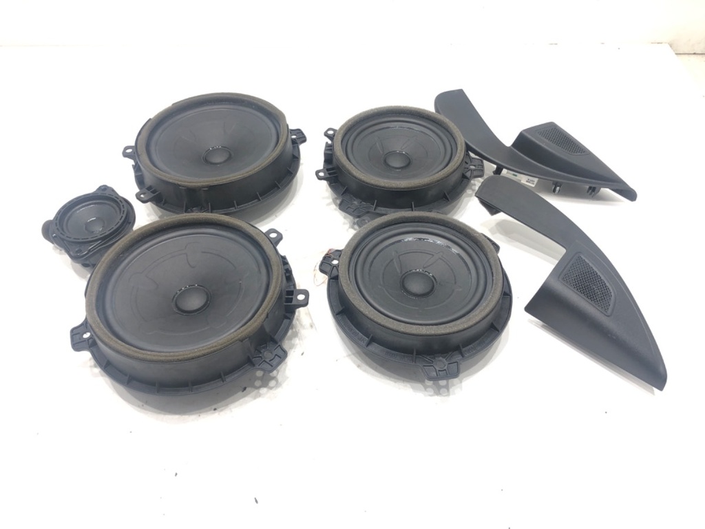 [STARK-604647] Juego de altavoces HYUNDAI i20 III (BC3, BI3) 1.2 62 kW (84 CV) 2020-2022
