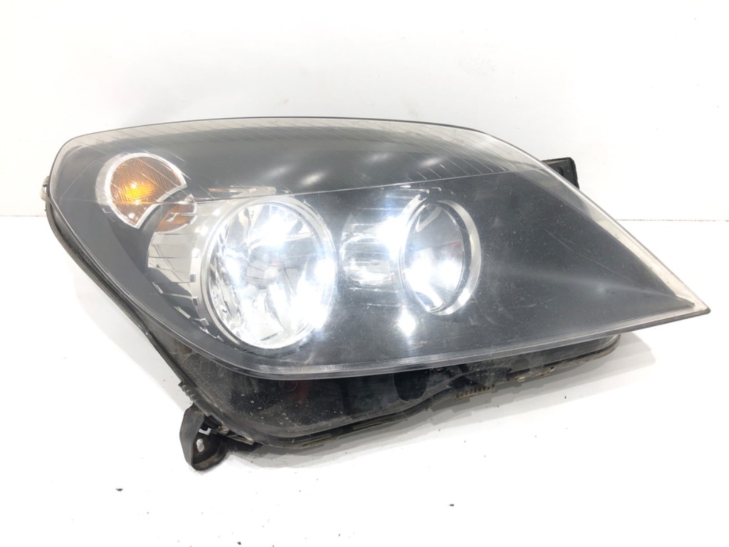 [STARK-656333] Faro delantero derecho OPEL ASTRA H Kombi (A04) 2004-2014