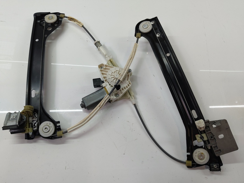 [MTD-530114] Motor de elevalunas Mercedes-Benz CLA Coupé