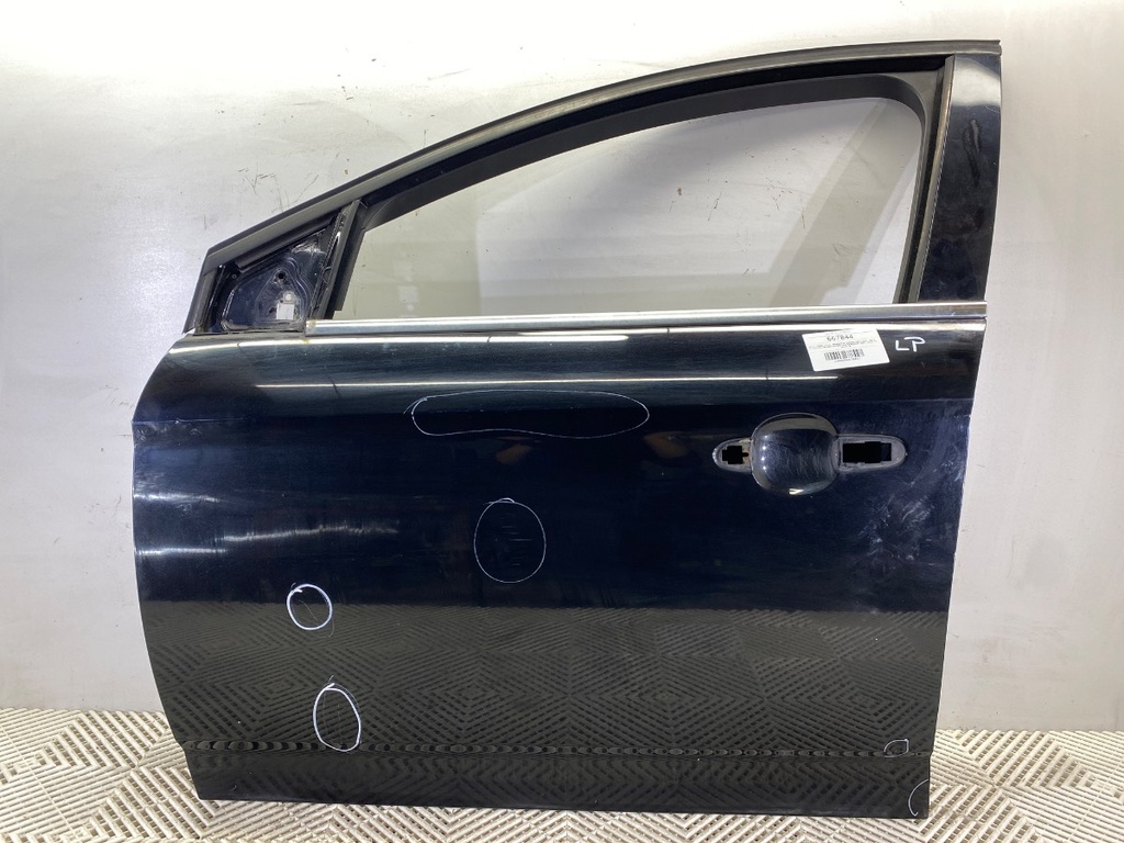 [STARK-667844] Puerta delantera izquierda Ford Mondeo IV Turnier (BA7) 2007-2015