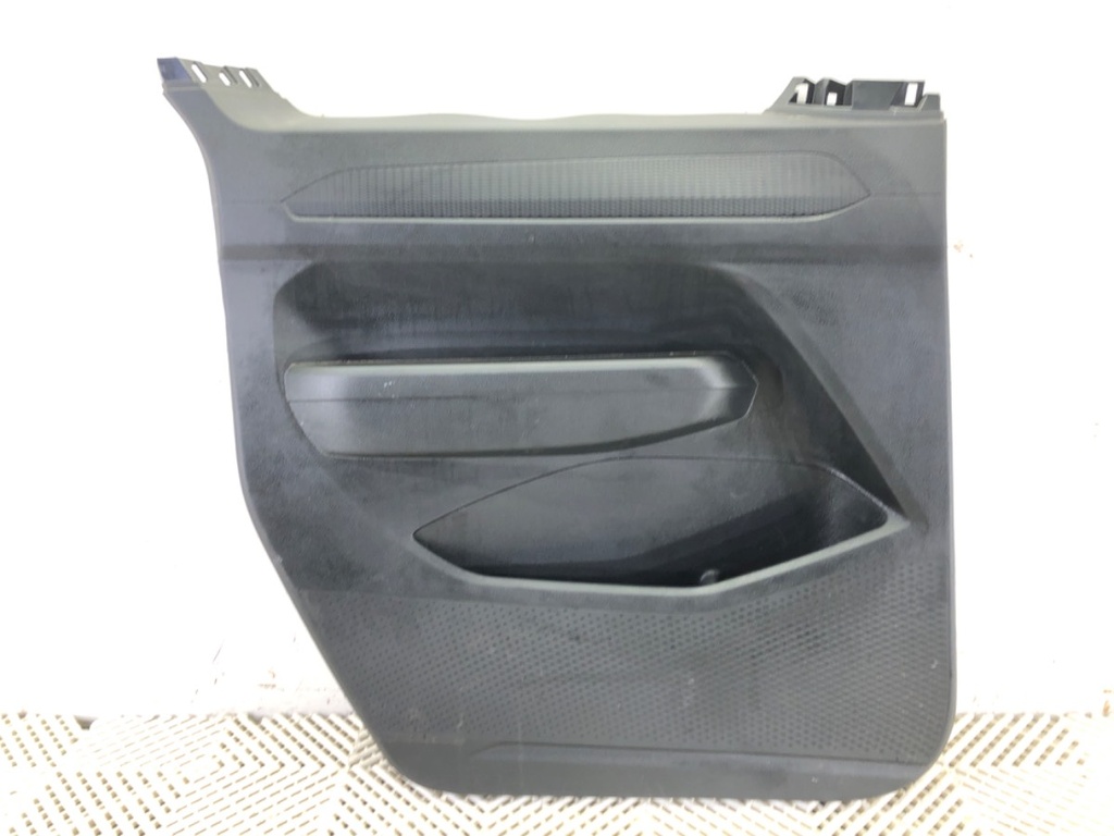 [STARK-680506] Panel de puerta trasera izquierda VW Caddy V 2.0 TDi 90 kW 2020-2022