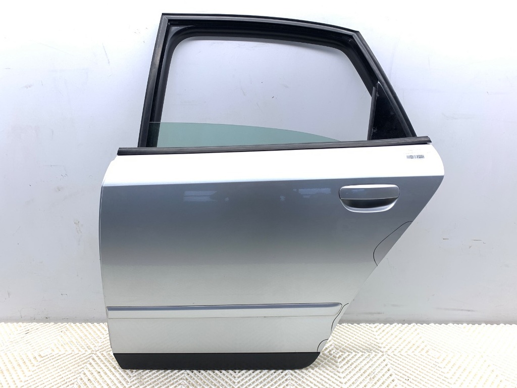 [STARK-689444] Puerta trasera izquierda para Audi A4 B6 (8E2) 2.0 gasolina 2000-2005
