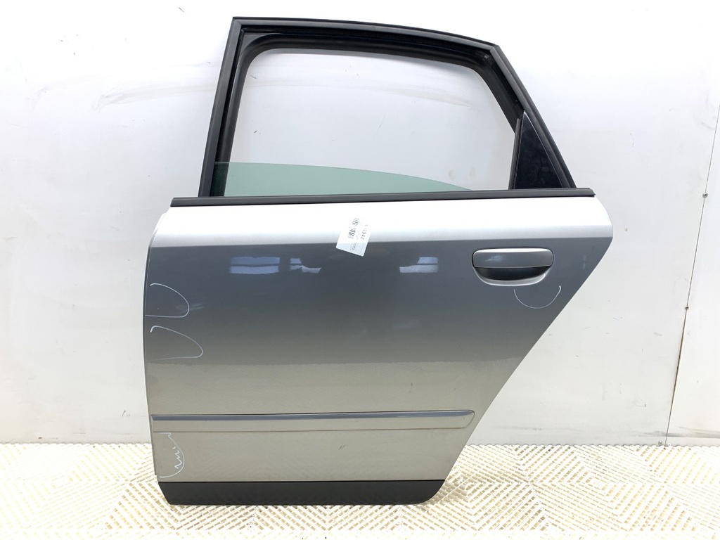 [STARK-691942] Puerta trasera izquierda Audi A4 B6 (8E2) 2000-2005