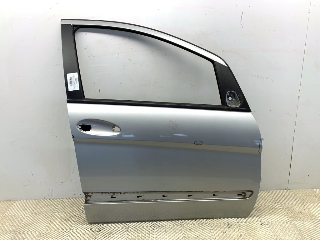 [STARK-712403] Puerta delantera derecha Mercedes-Benz Clase B Sports Tourer (W245) 2005-2011