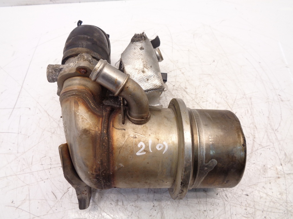 [MTD-375780] Enfriador de gases de escape para Audi A3 8V 2.0 TDI CRBC CRB 04L131512 04L131501