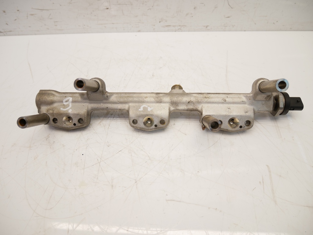 [MTD-388504] Rampa de inyectores BMW 1.5 218i B38A15A B38