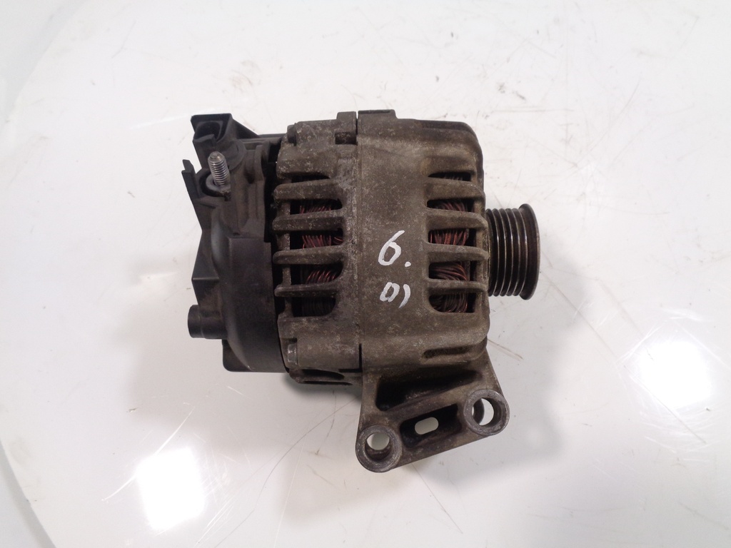 [MTD-388809] Alternador Ford Fiesta VI 1.25 60CV 85.000km AV6N-10300-HA 120A
